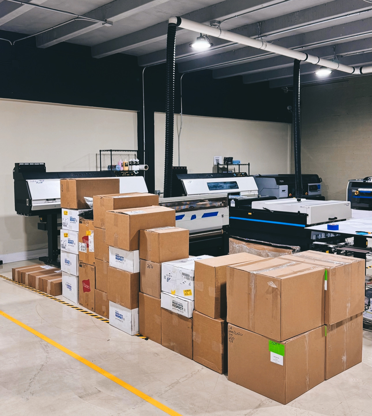 Área de producción y logística de BLACKBOX